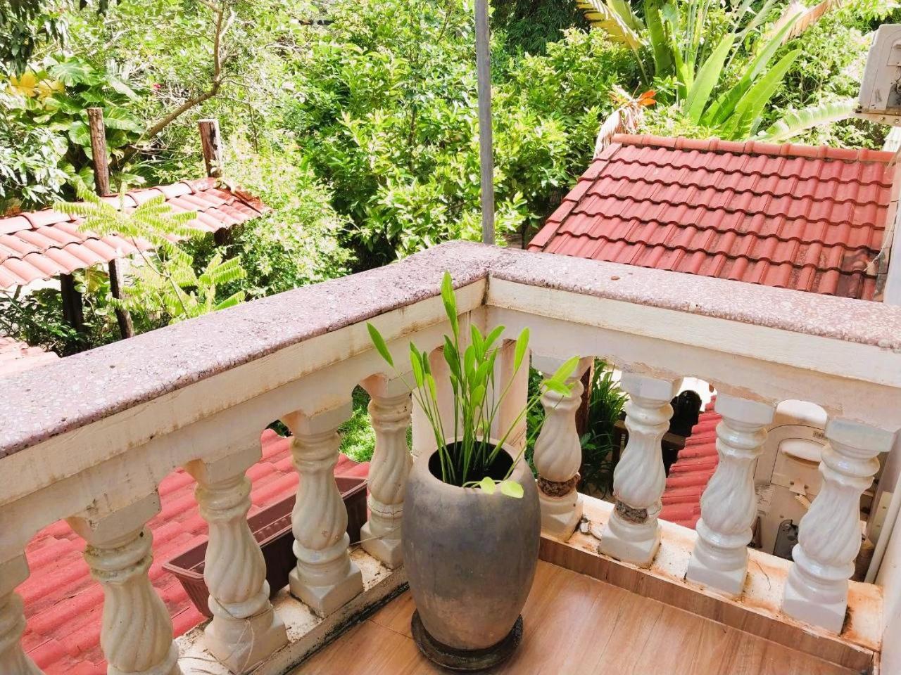 Angkor Dino B&B Siem Reap Exterior photo